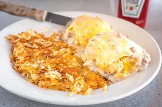Country Style Eggs Benedict