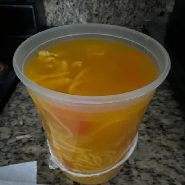 Para Llevar- Sopa De Pollo O Platano