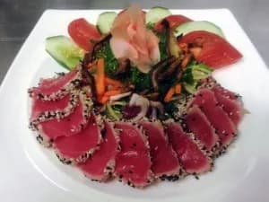 Seared Ahi-Tuna Salad