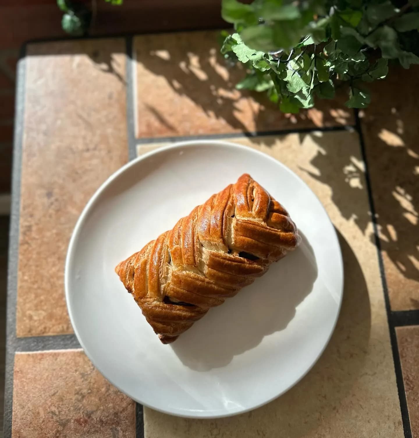 Black currant croissant
