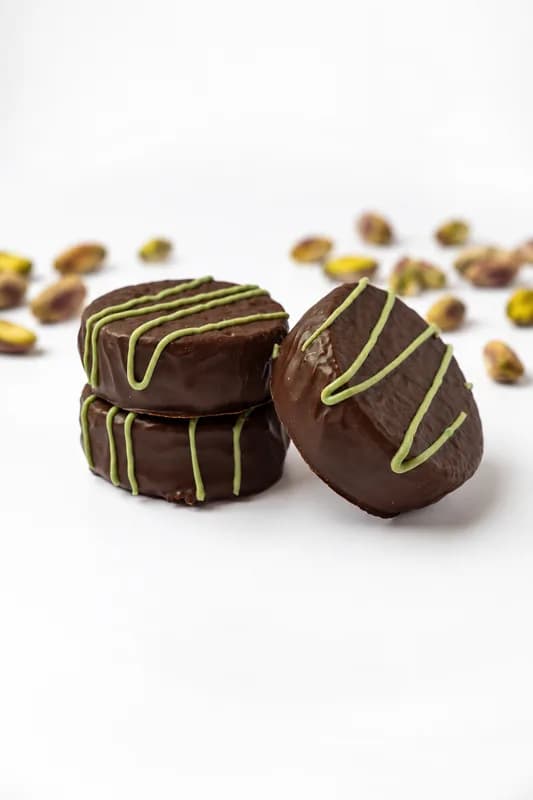 Dubai Pistachio Alfajores