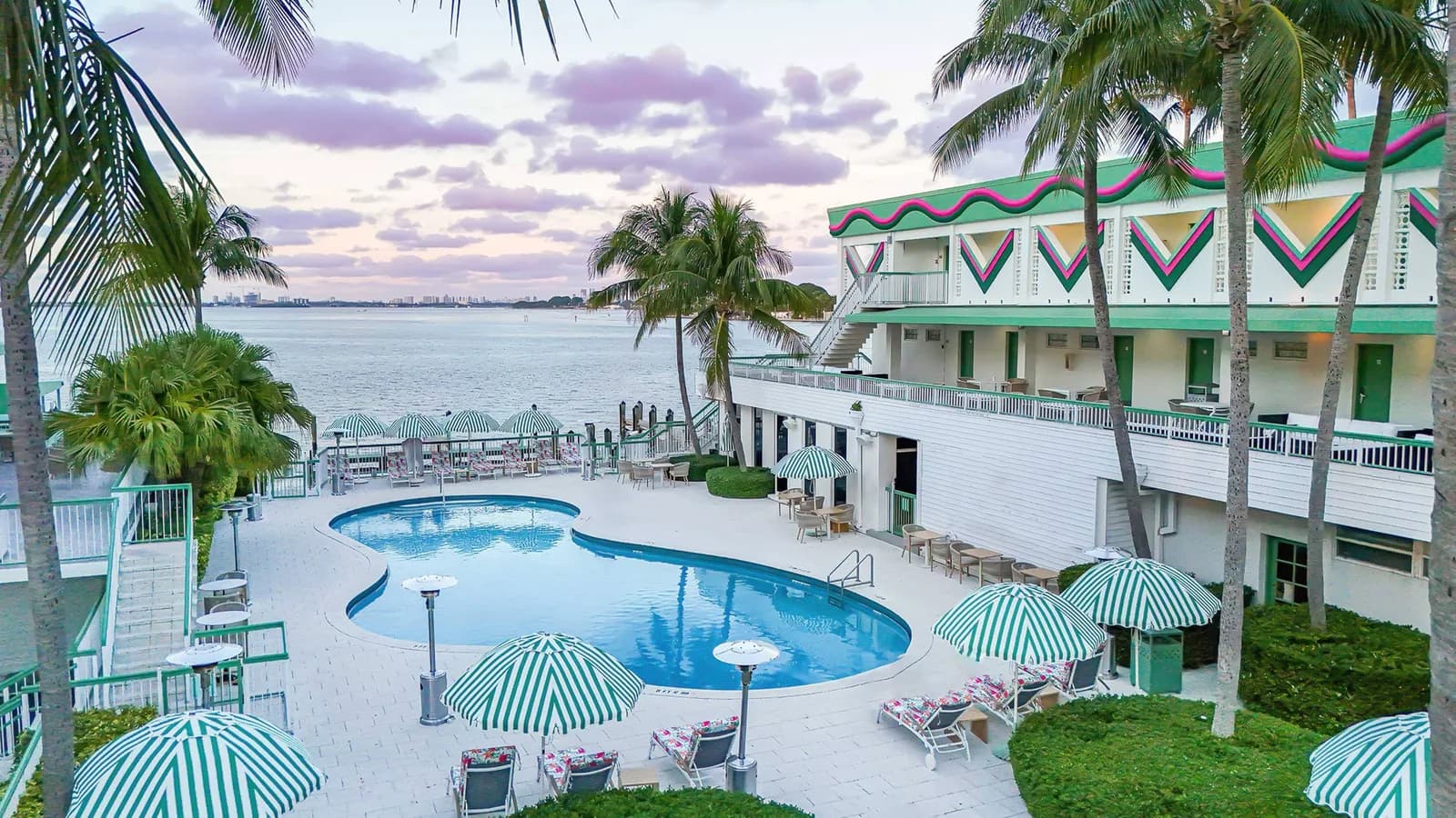 Palm Tree Club Restaurant