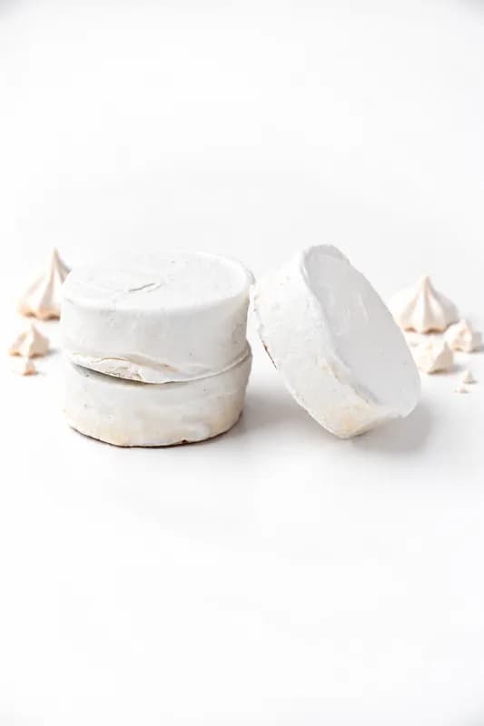 Italian Meringue & Dulce de Leche Alfajores
