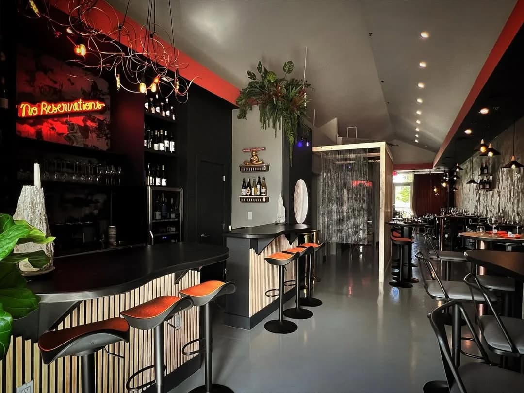 no reservations restaurant & wine bar