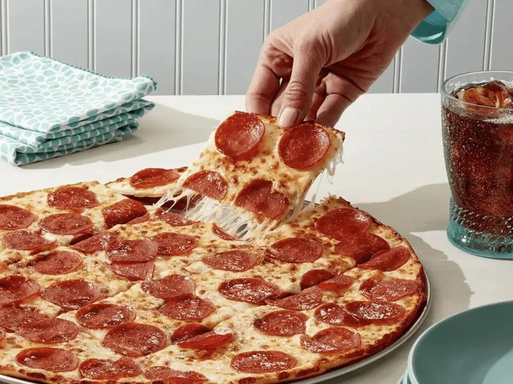 Large Round Pizza