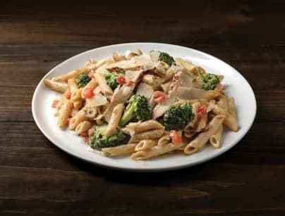 PENNE PASTA WITH GARLIC CREAM SAUCE