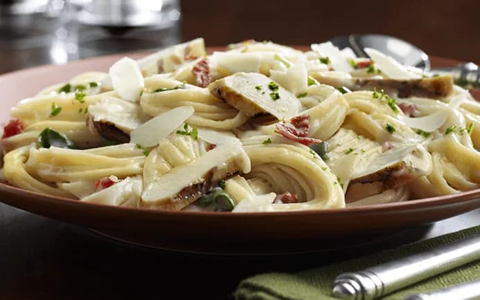 Chicken Alfredo Florentine