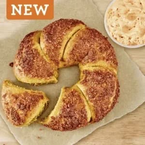 NEW! Pumpkin Crunch Pull-Apart Bagel
