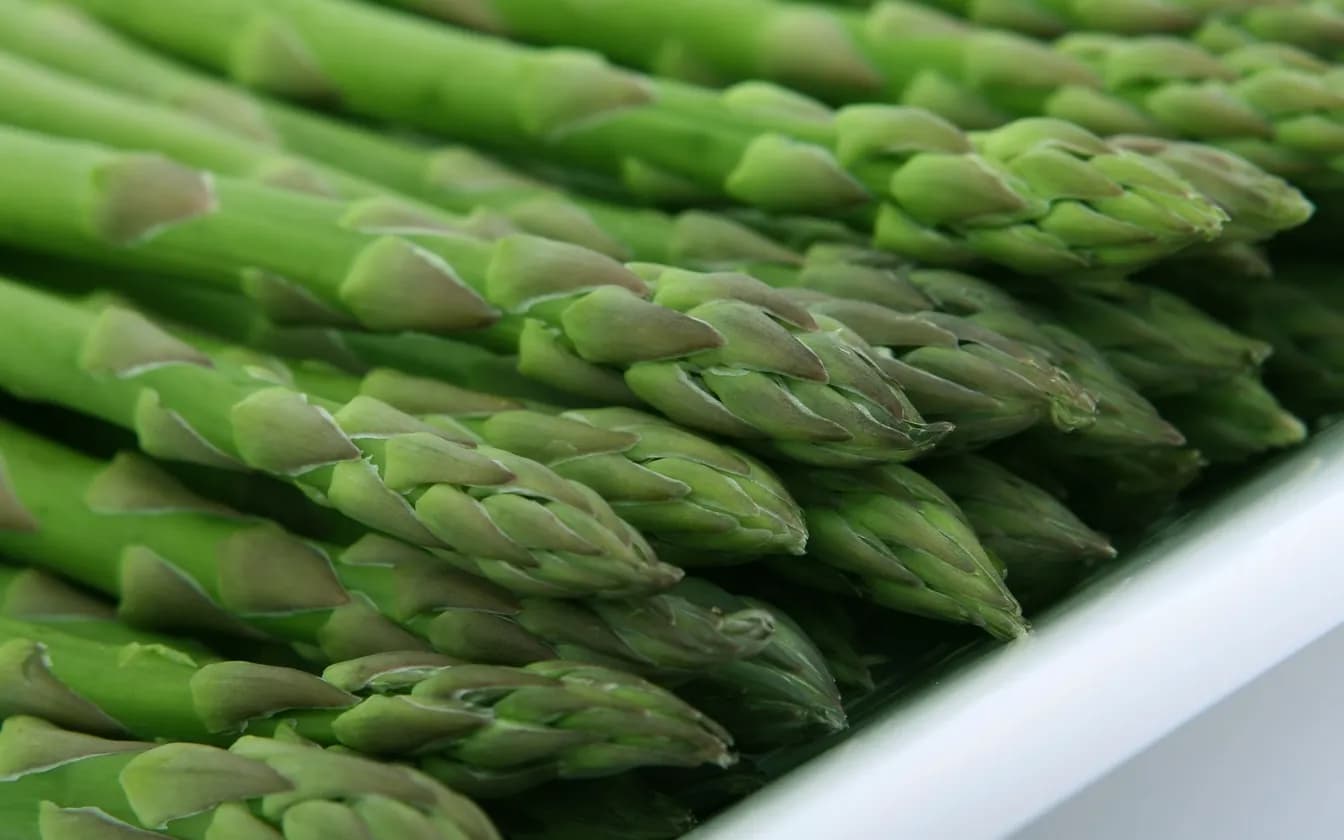 JUMBO FRESH ASPARAGUS