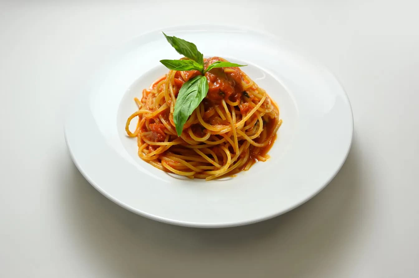 SPAGHETTI POMODORO