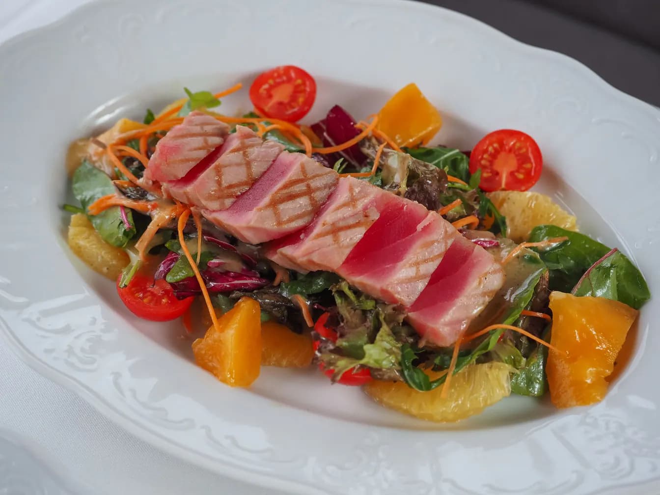 Seared Tuna Salad