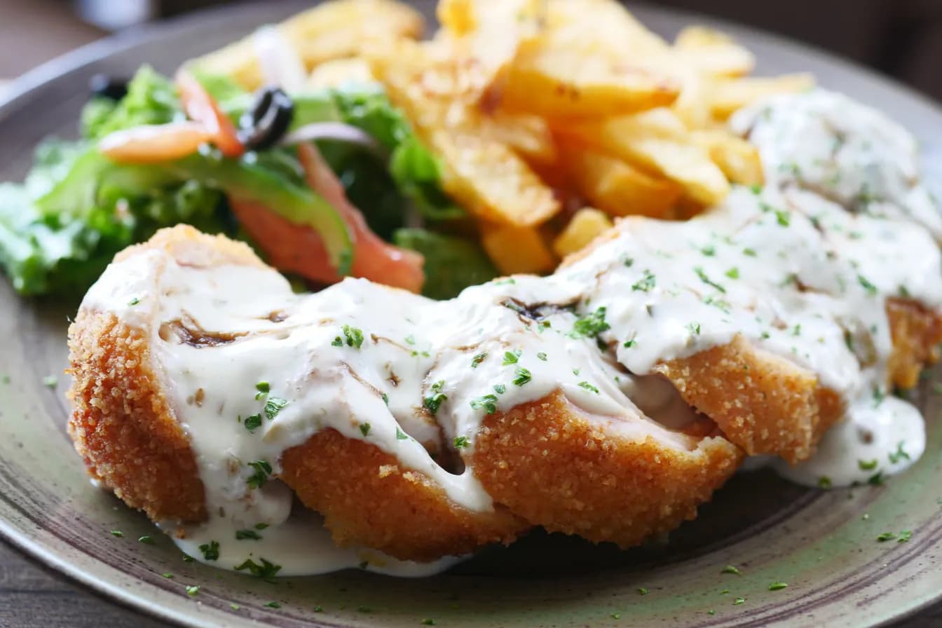 Pechuga Empanizada / Breaded Chicken Breast