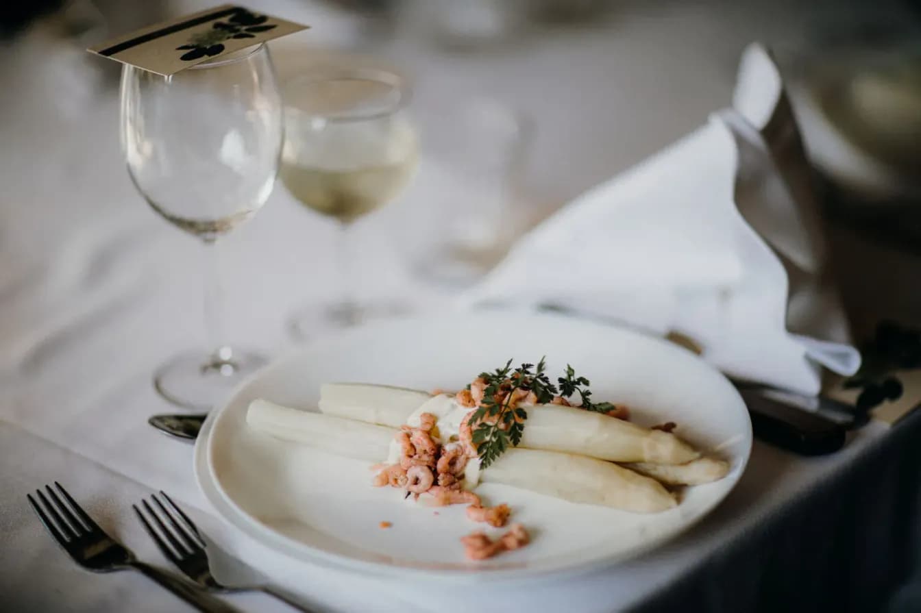 Asparagus Bearnaise
