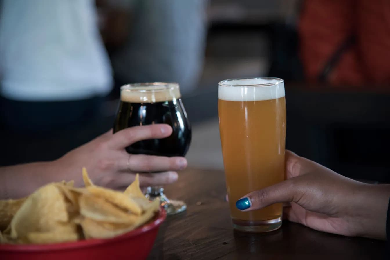 Two Brothers Prairie Path Ale