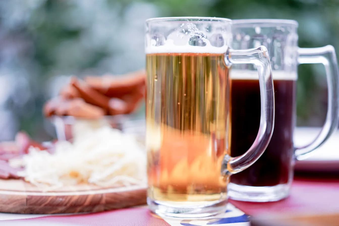 Long Boat Light Lager