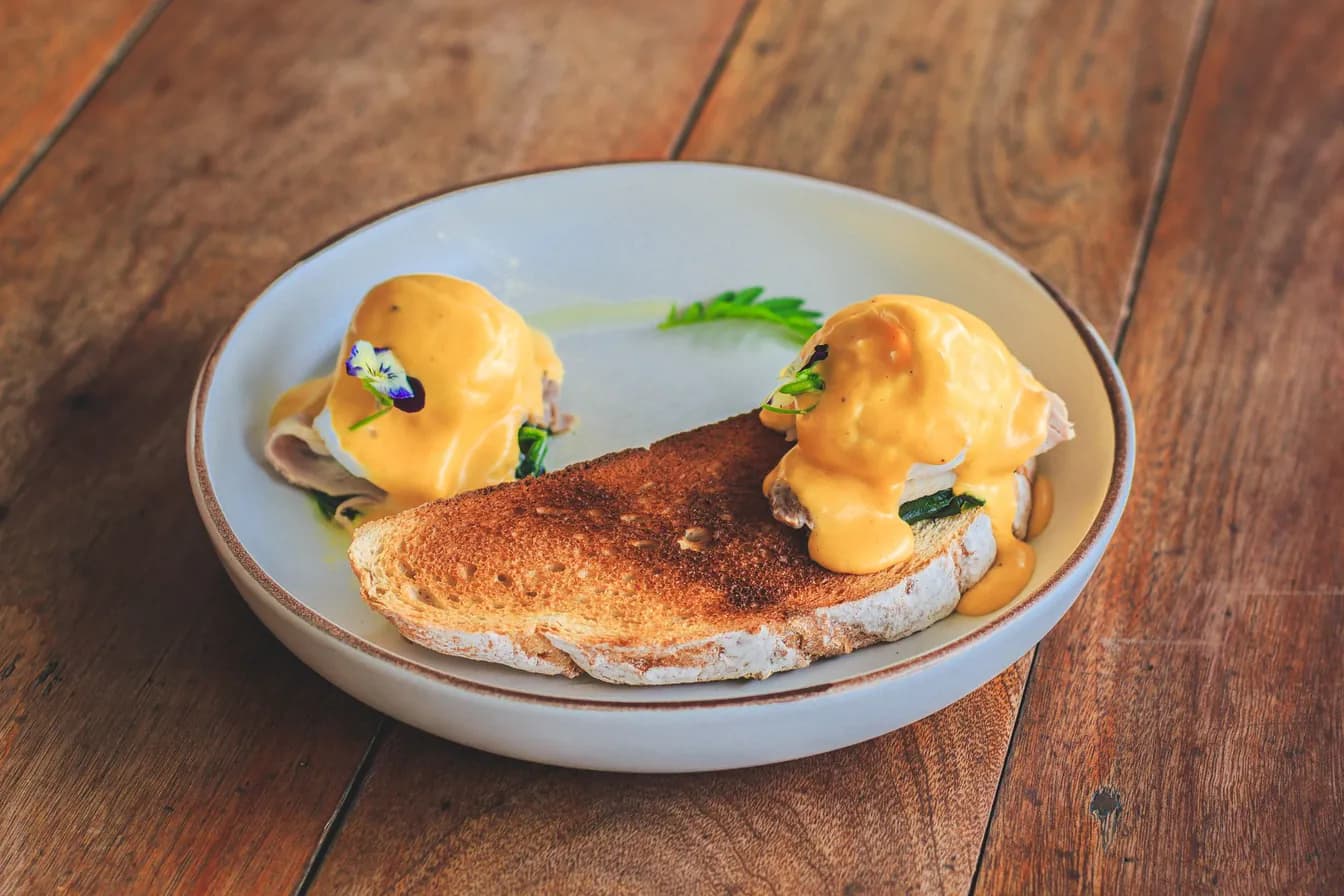 Fish of the Day Hollandaise Sauce
