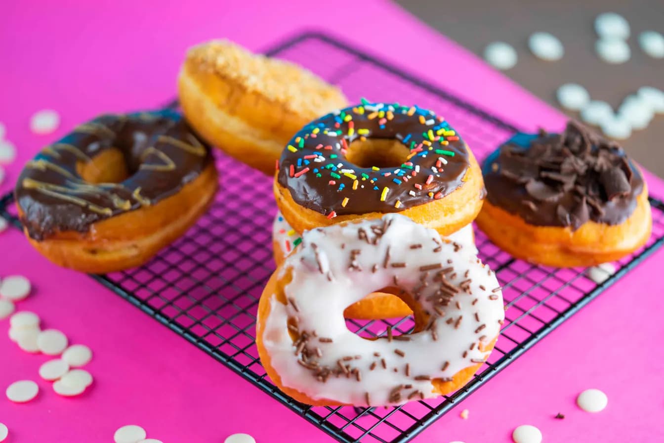 10 COUNT ASSORTED DOUGHNUT DOTS