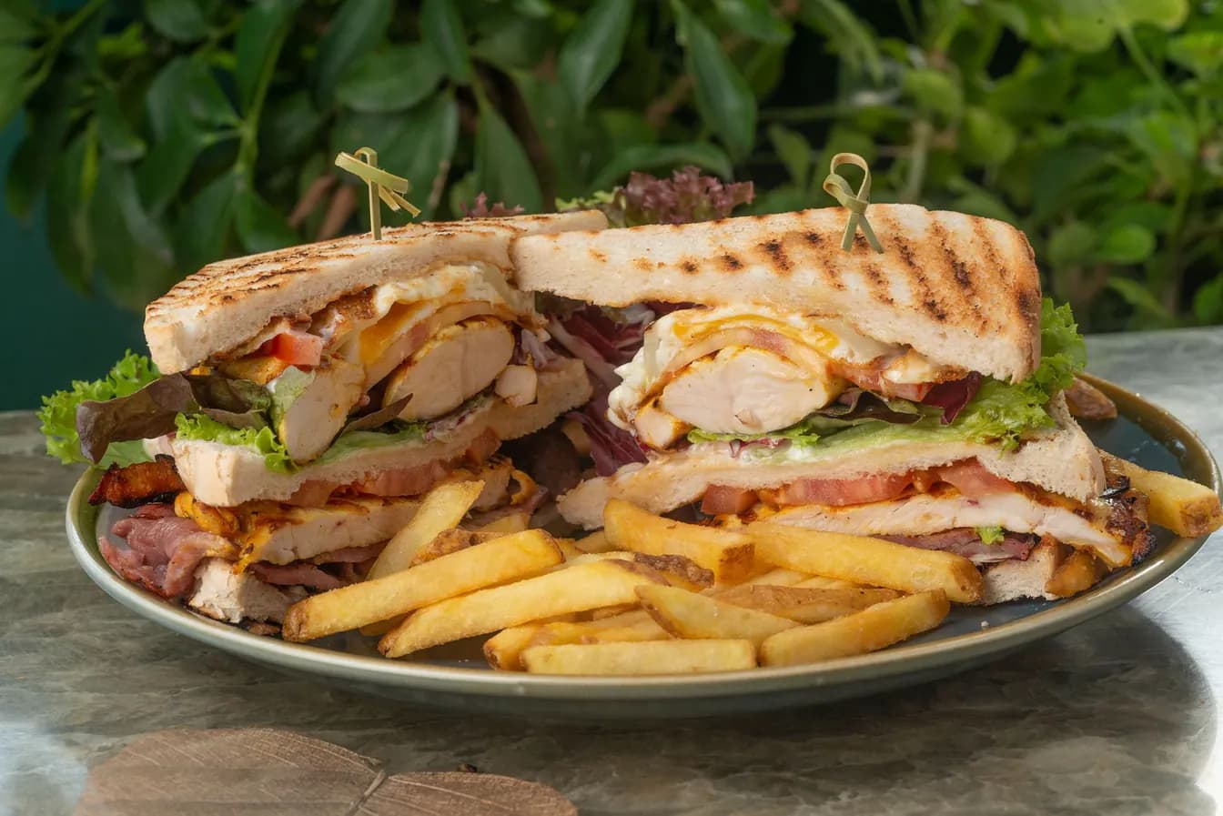 Toasted BLT Club