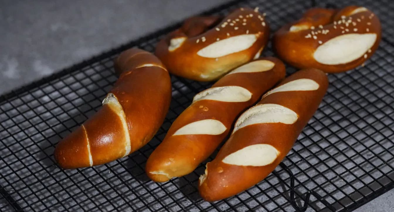 Bavarian Pretzel Bites
