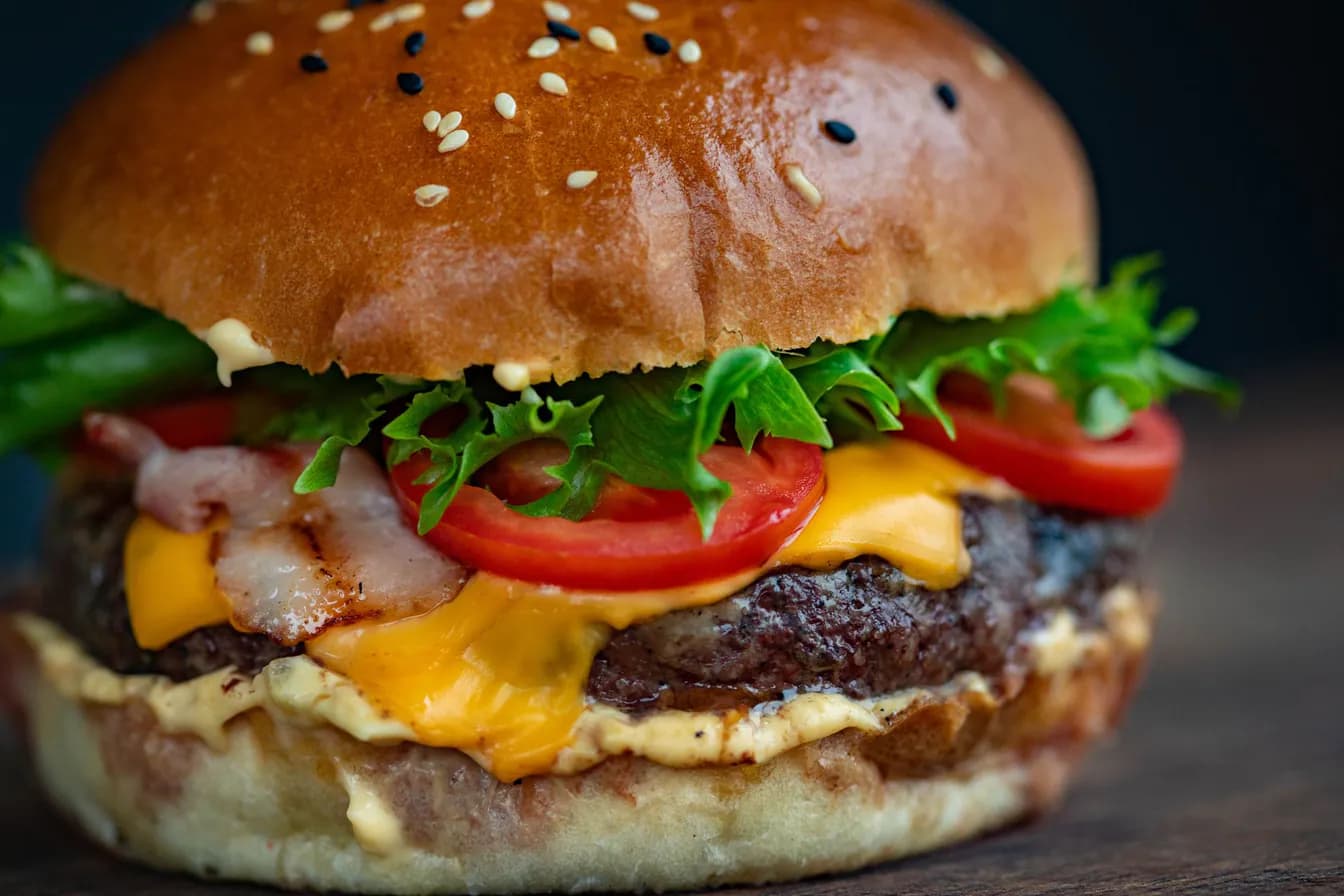 Bacon Avocado Cheeseburger