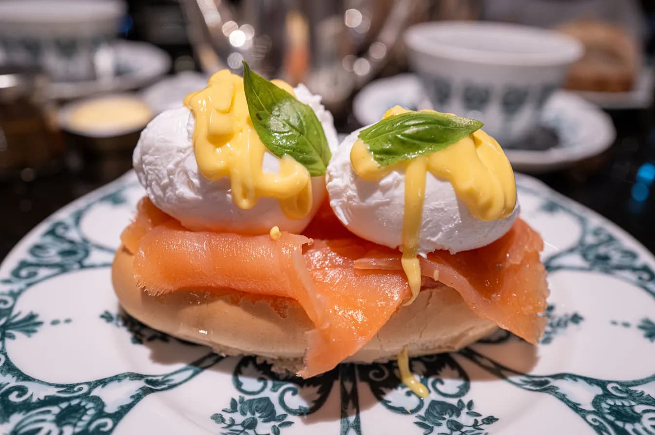 Smoked Salmon Benedict