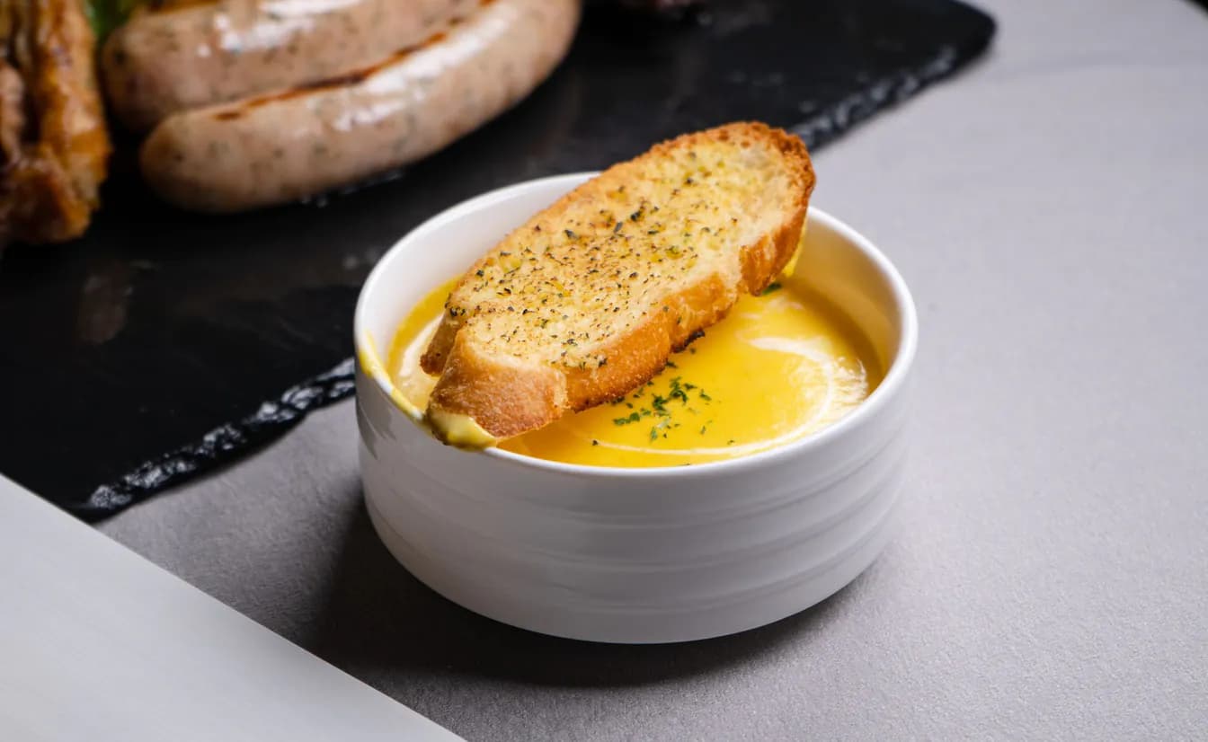 Hot Crab & Cheese Dip