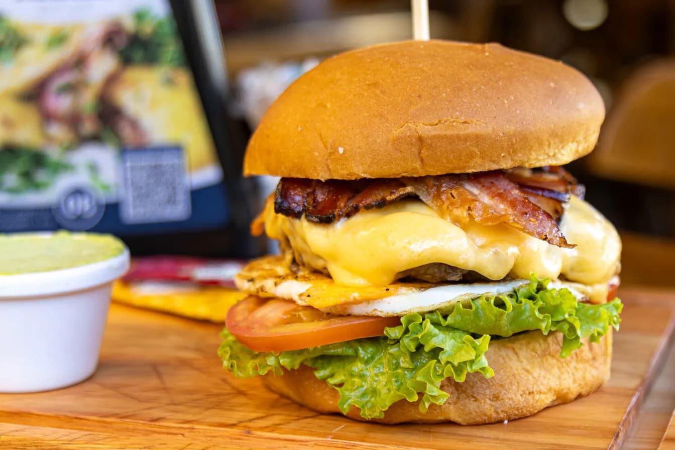 Bacon Avocado Cheeseburger