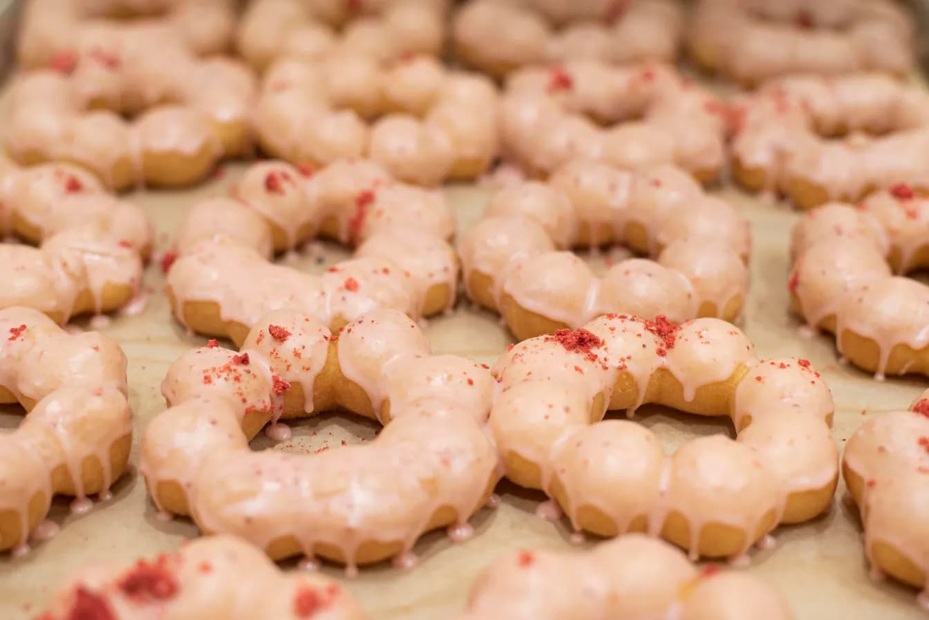 A18. Fried Donut (10)