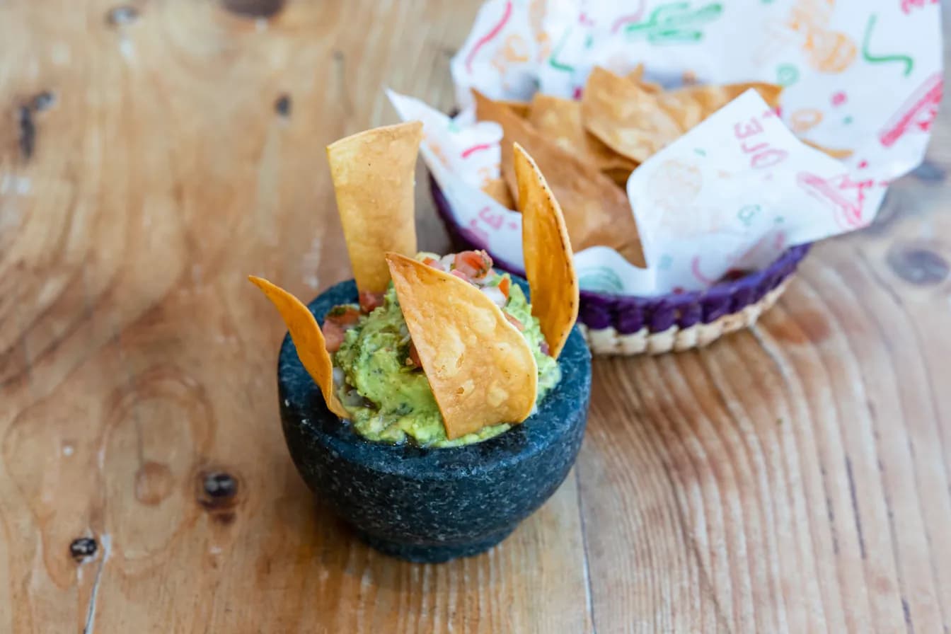 Chips & Guacamole