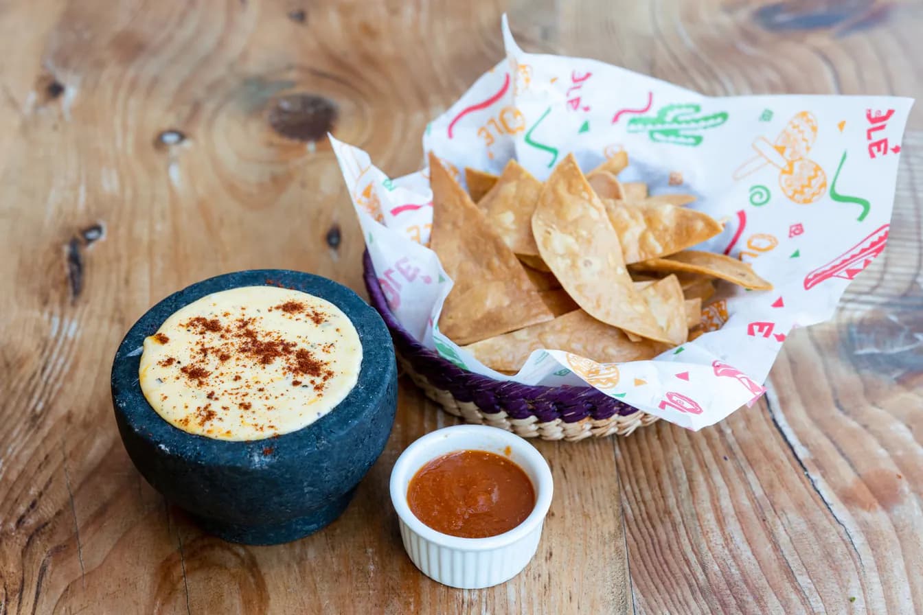 Queso ＆ Chips