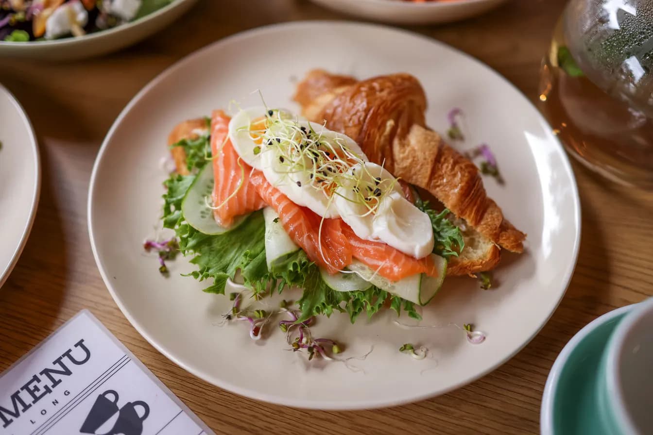 Salmon Croissant