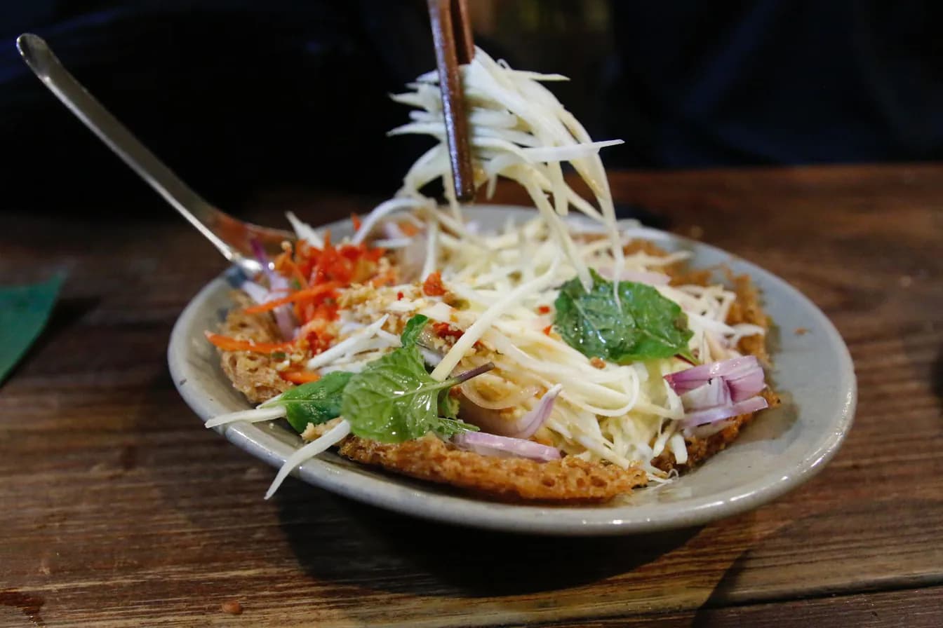 A4. Shrimp Papaya Salad