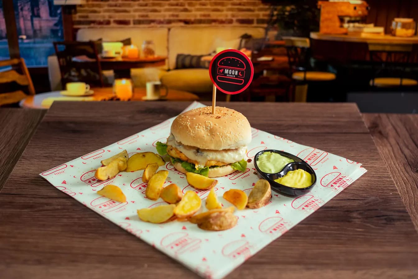 Maya Burger