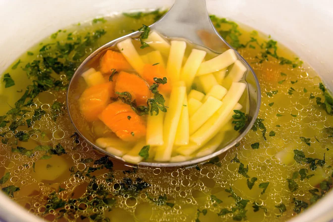 Half portion Chicken soup (1 LB)