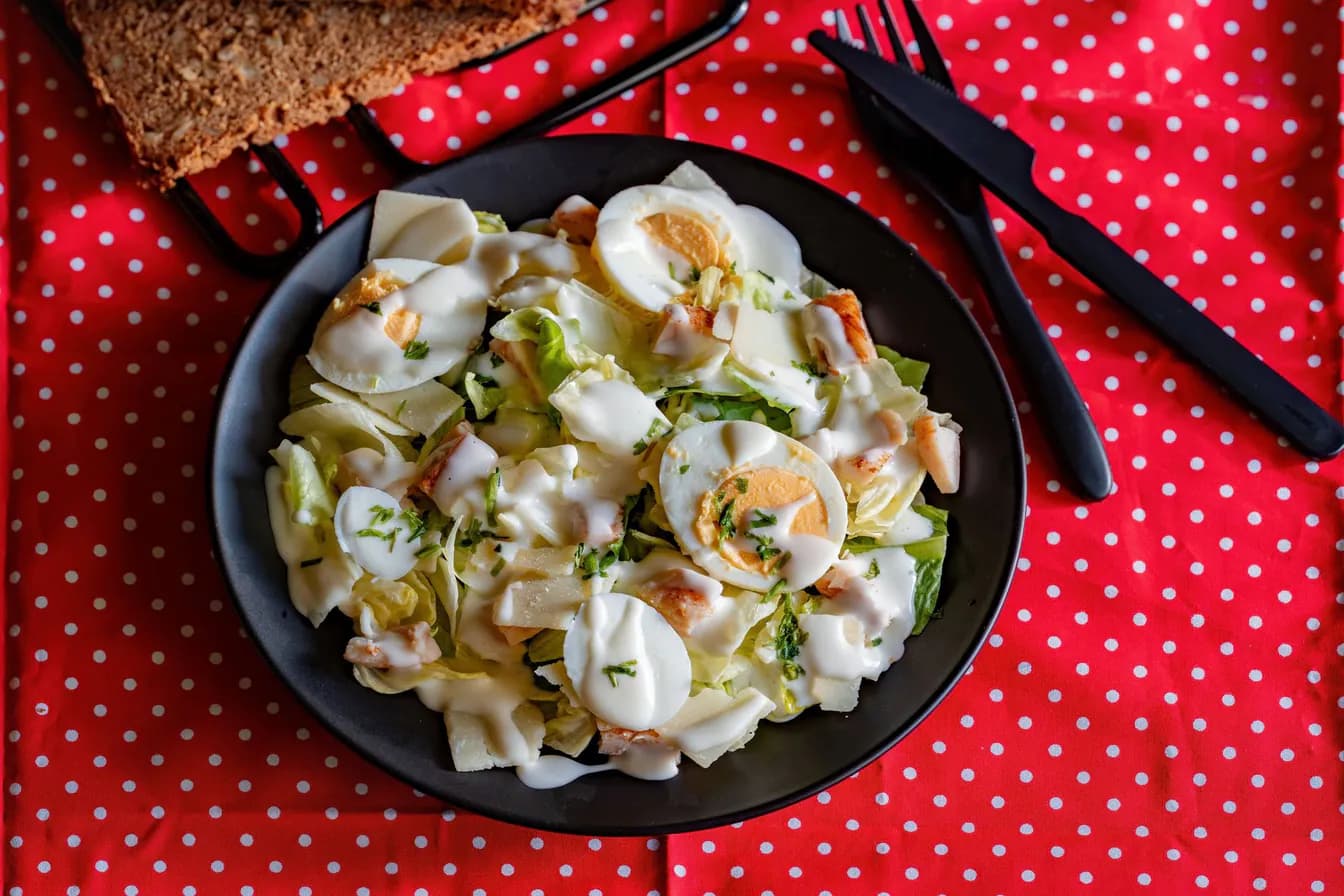 Brunch Hearts of Romaine