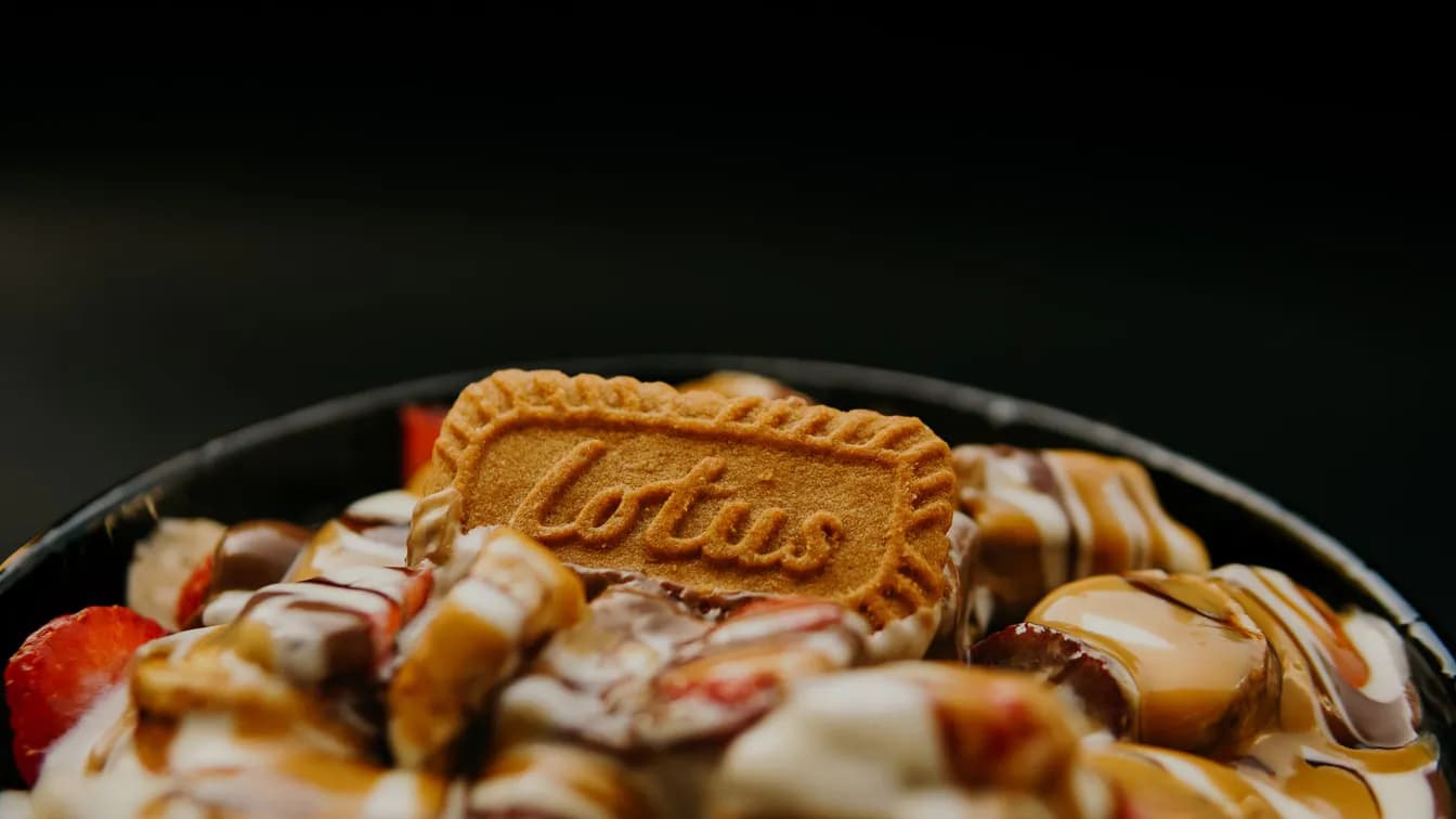 Biscoff Caramel Cream Puff