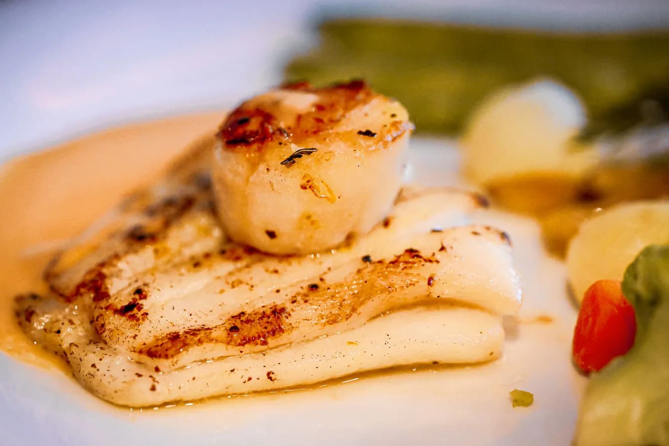 Hokkaido Scallop (raw)