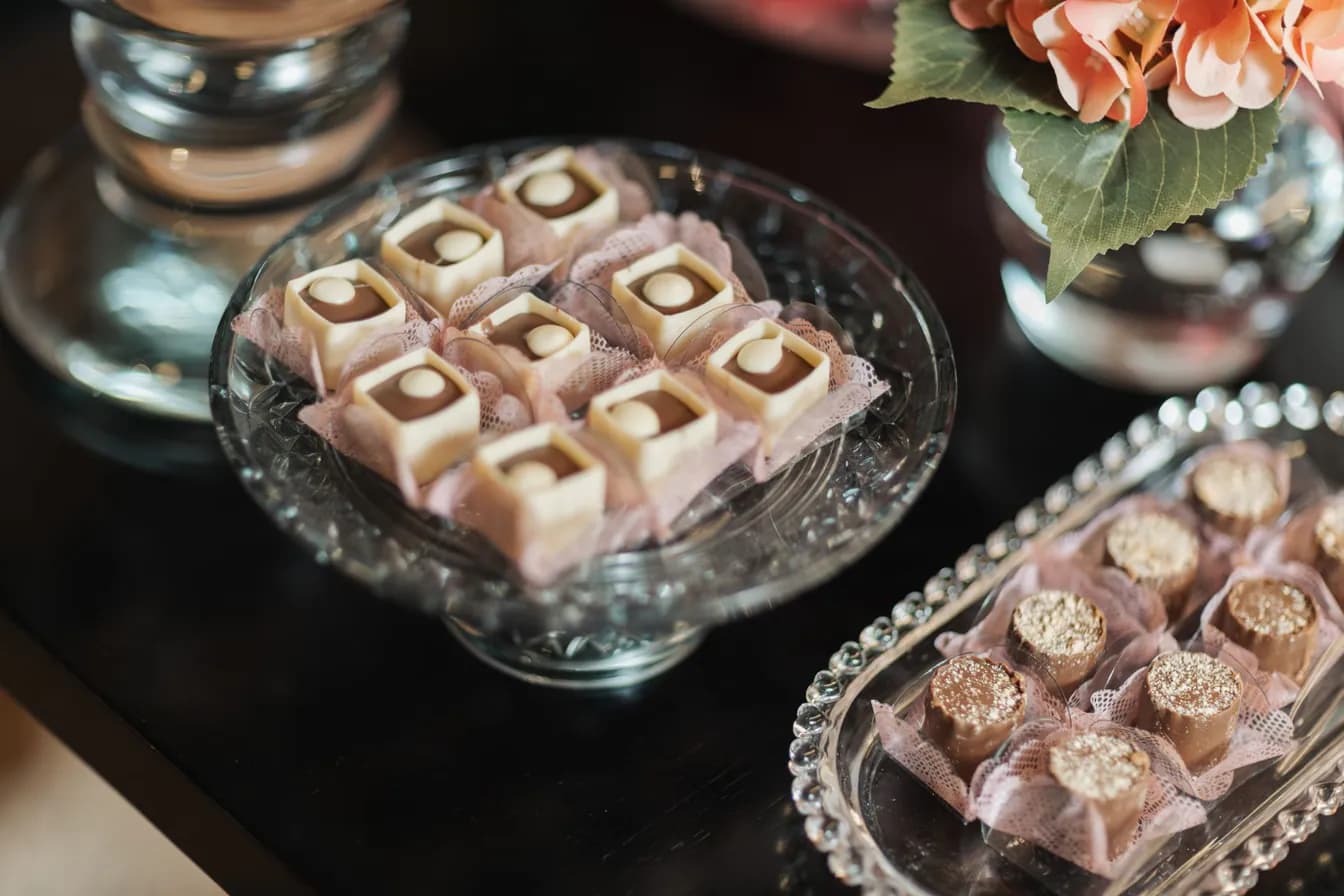 Assorted Petite Fours (Per Dozen)