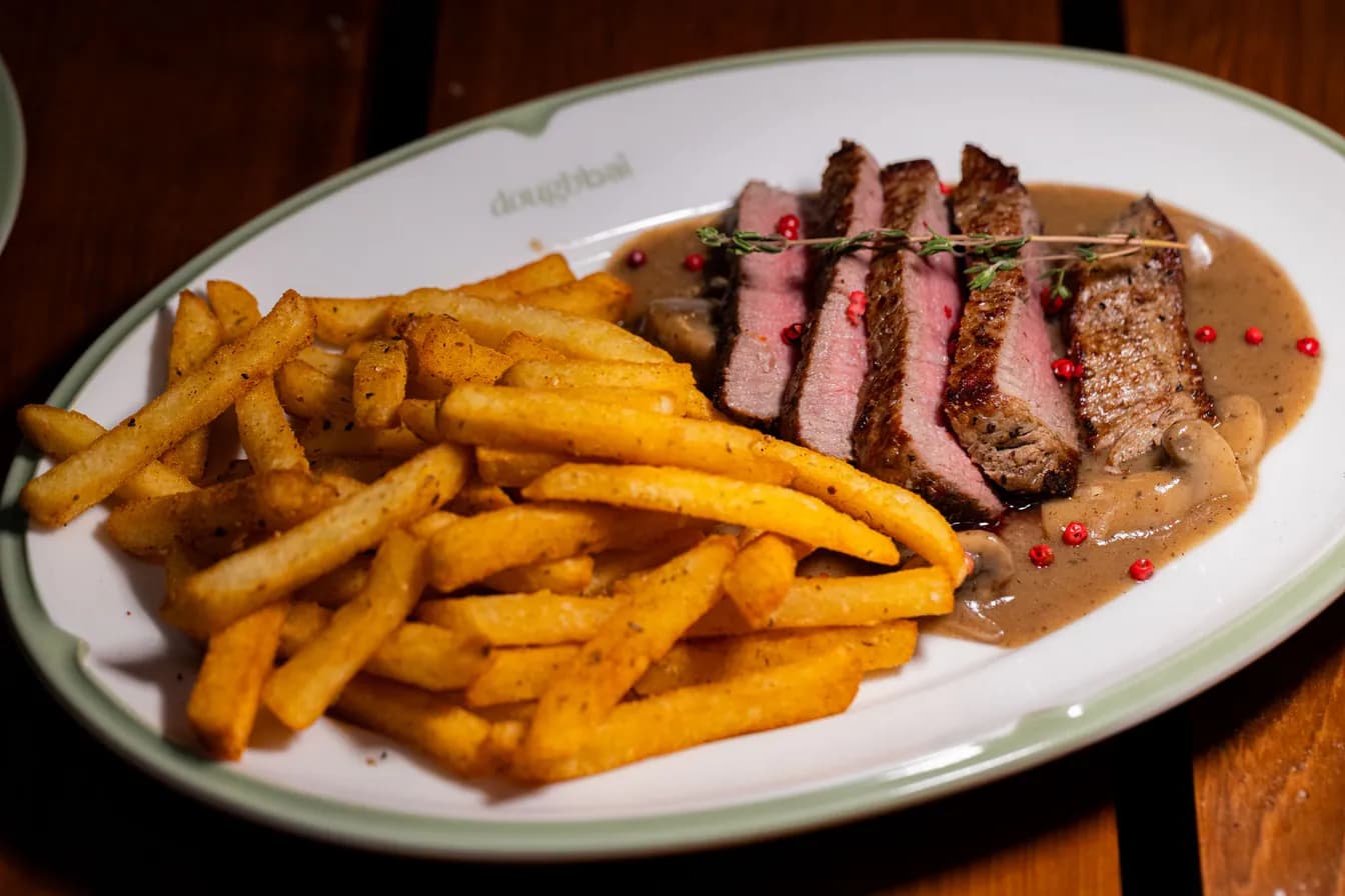 STEAK & FRIES