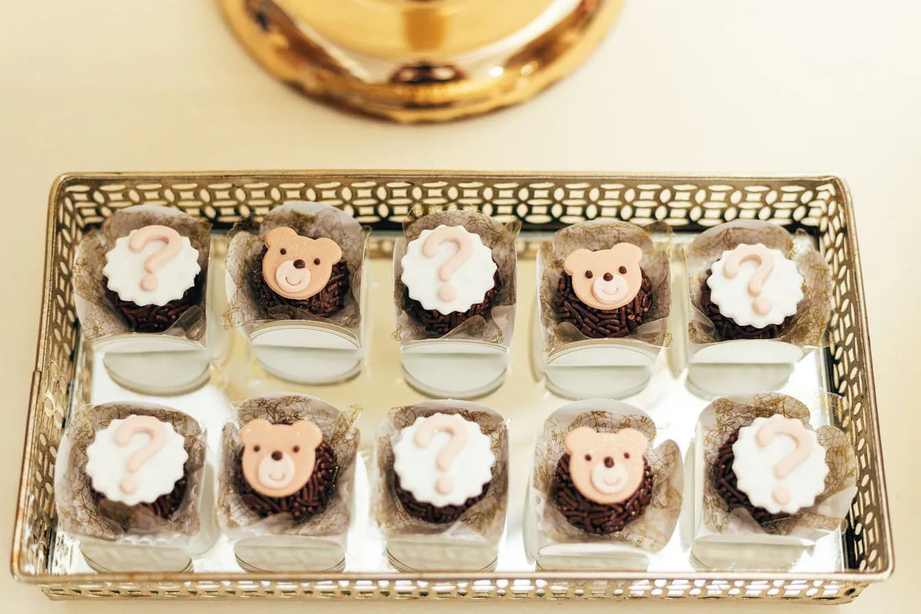 Gender Reveal Cupcakes (4-pack)