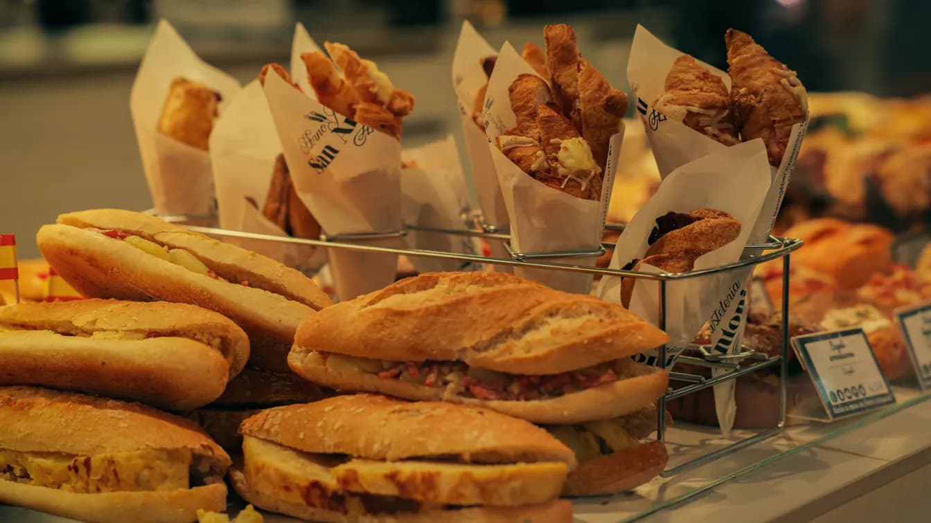 Sandwiches and Sharable Fries