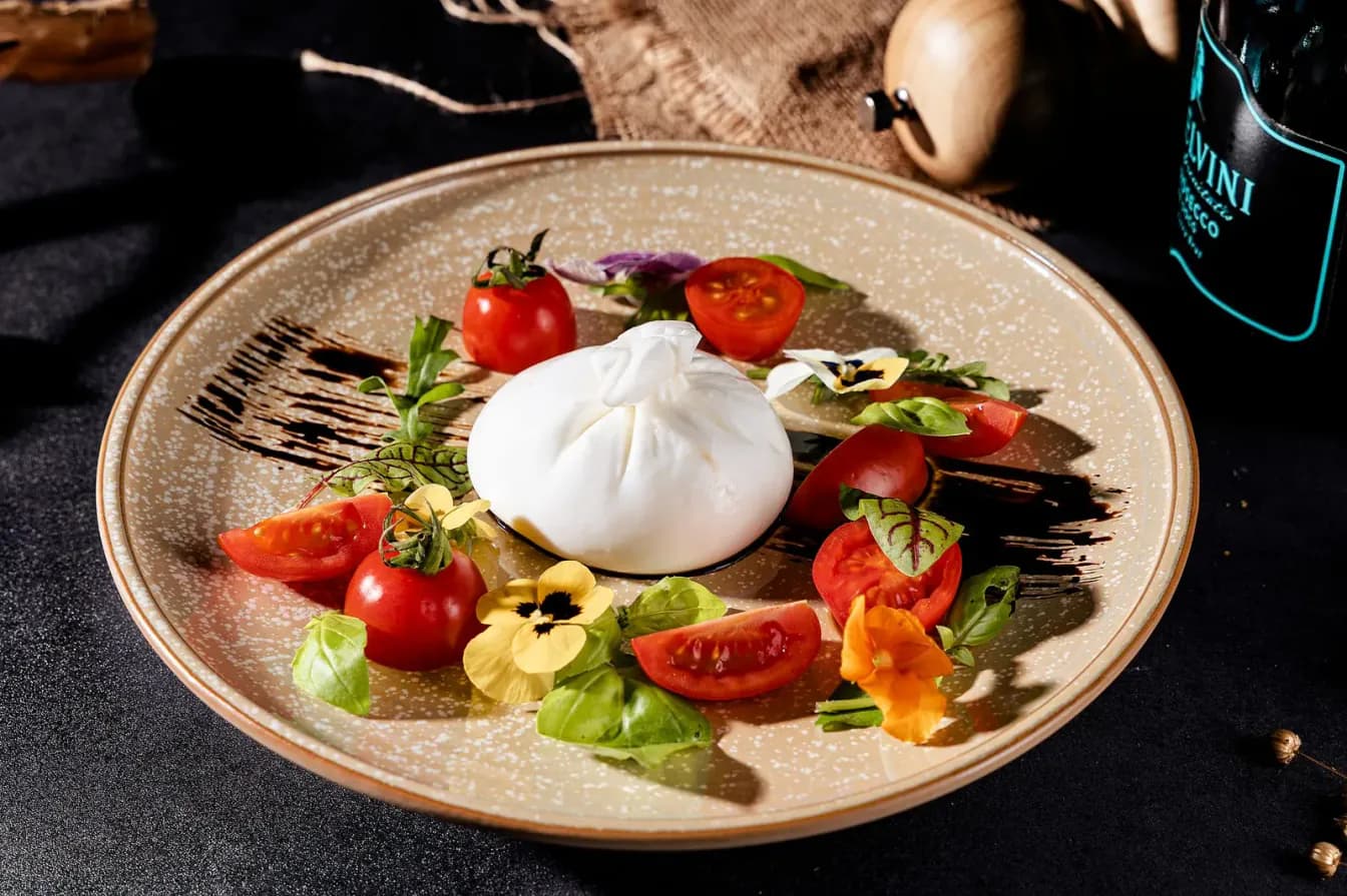 Burrata Caprese