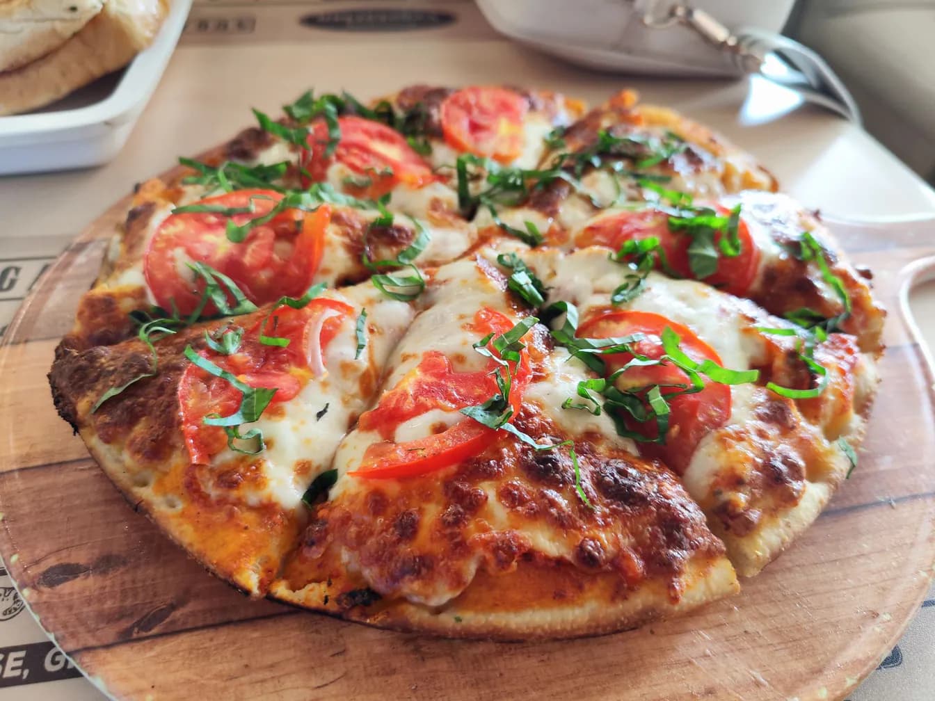 cheese pizza