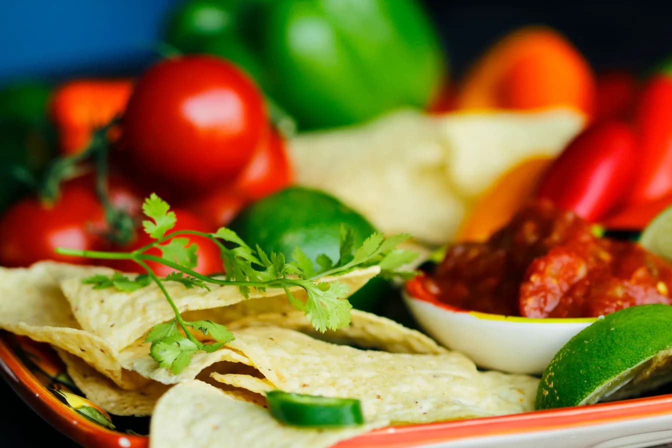 Totopos & Salsa