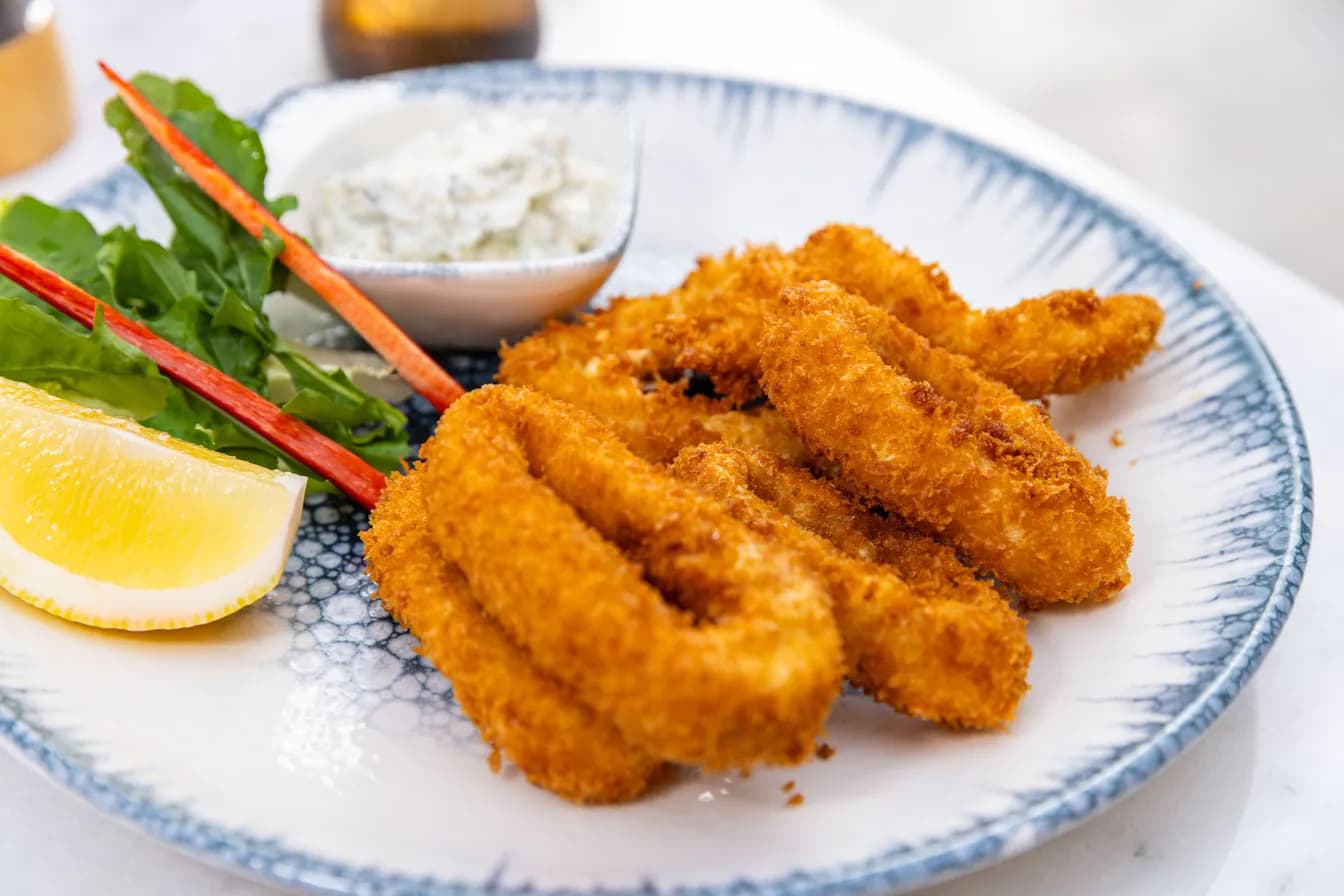Crispy Calamari Salad