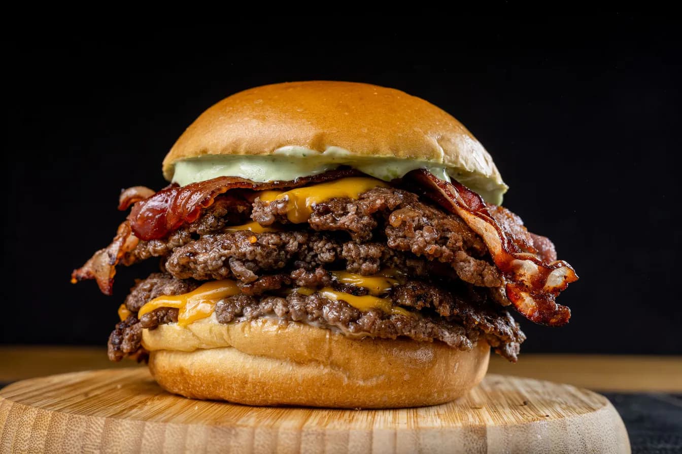 The Triple B (Black & Blue Burger)