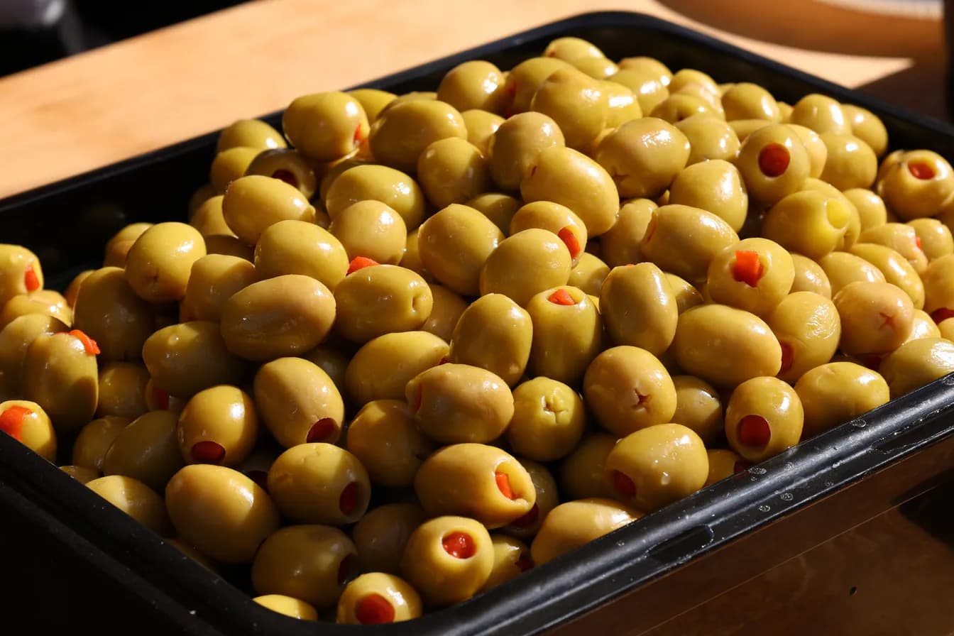 OLIVE RELISH TRAY