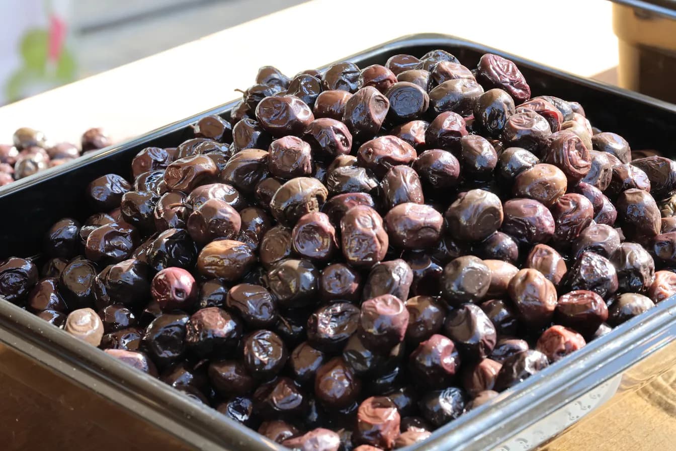 Sunshine Harvest Olives