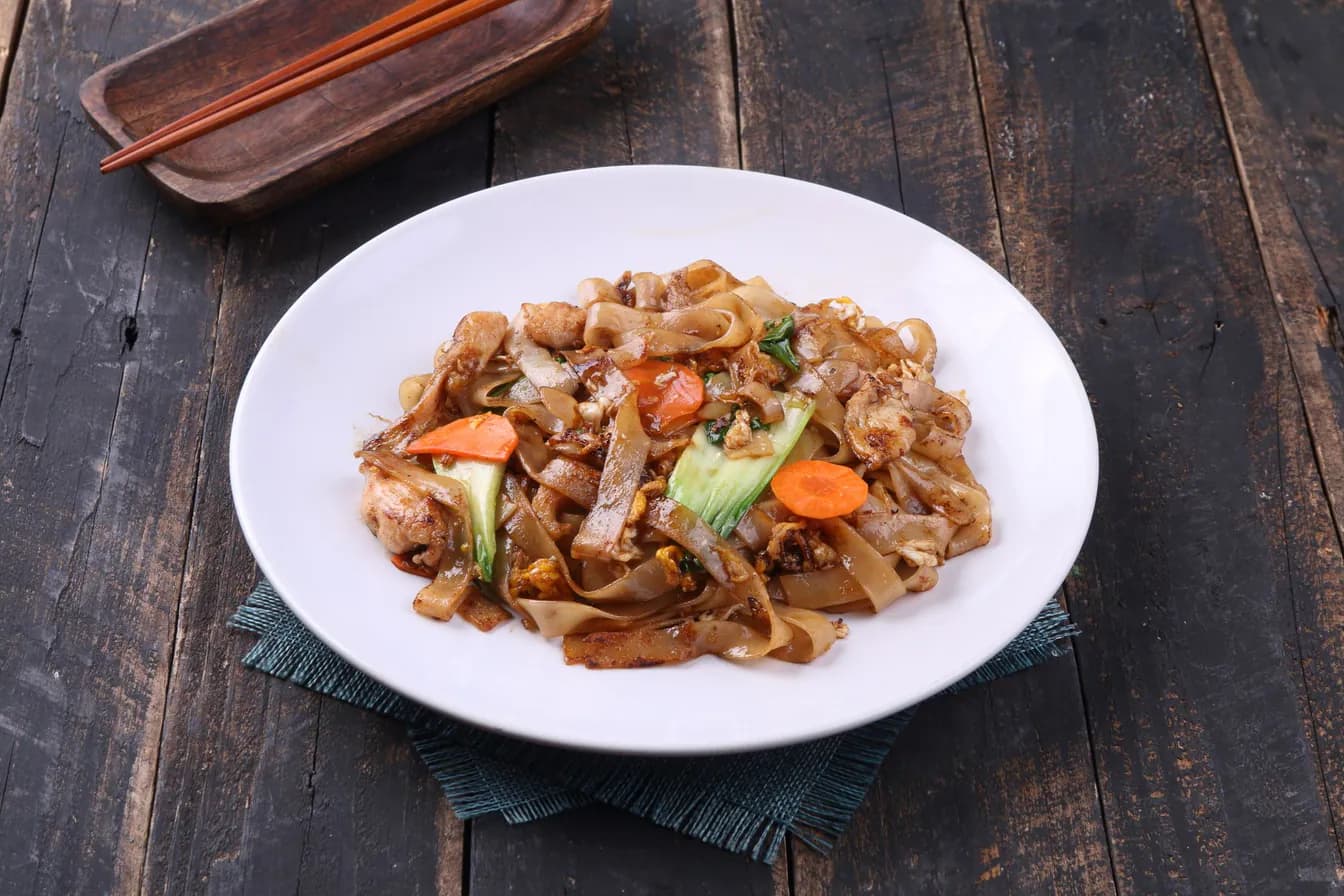 L2 PAD SEE-EW NOODLE