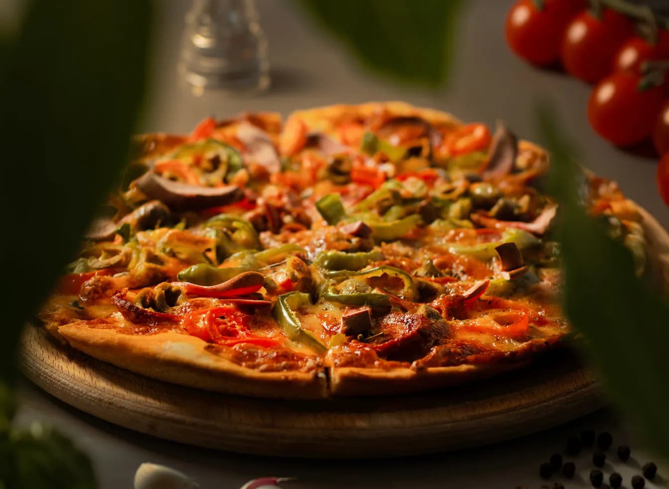 Large Vegetarian Pie Pizza